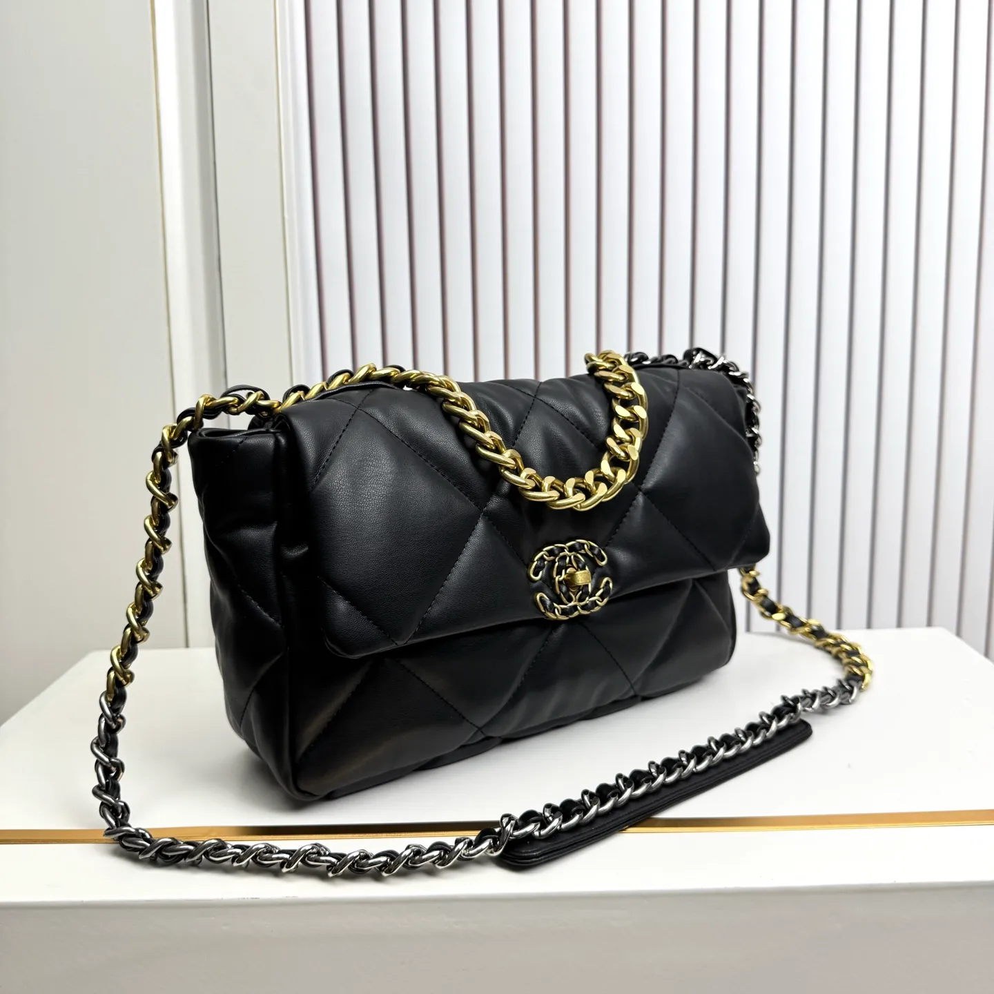 All Categories Chanel Women's Bag 2 (Chanel) Chanel 6303 Large