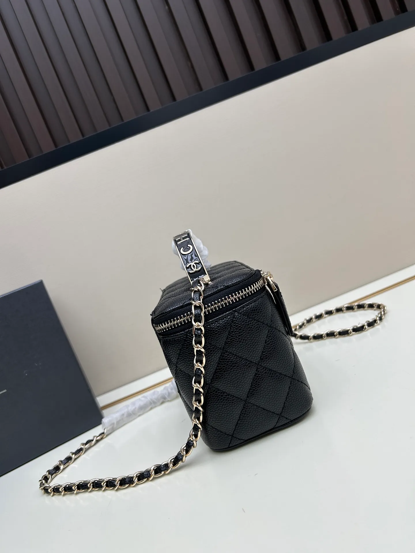 All Categories Chanel Women's Bags 2 (Chanel) Chanel 33821