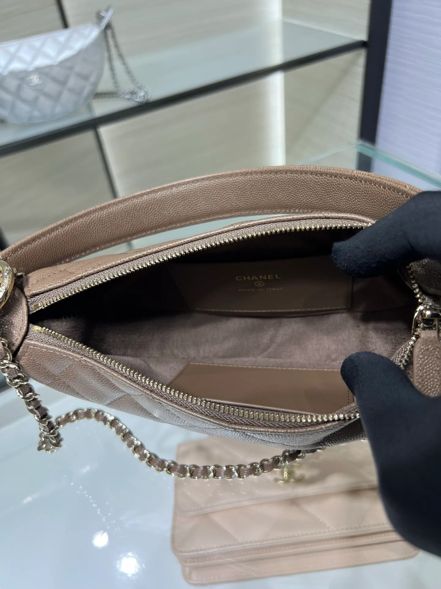 All categories Chanel Women's Bag 2 (Chanel) Chanel AY8680