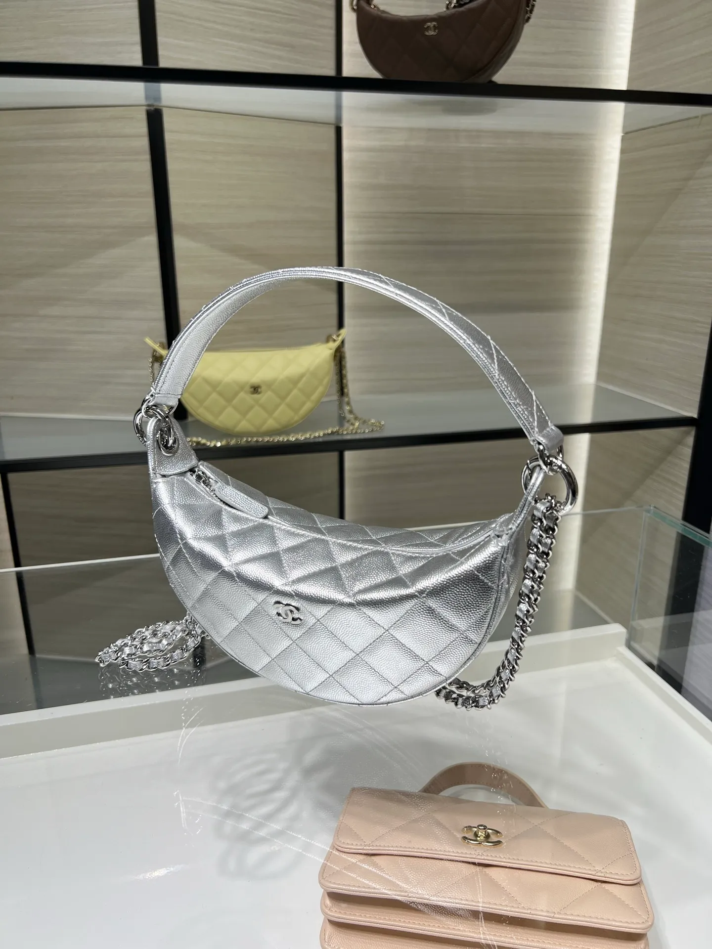 All categories Chanel Women's Bag 2 (Chanel) Chanel AY8680