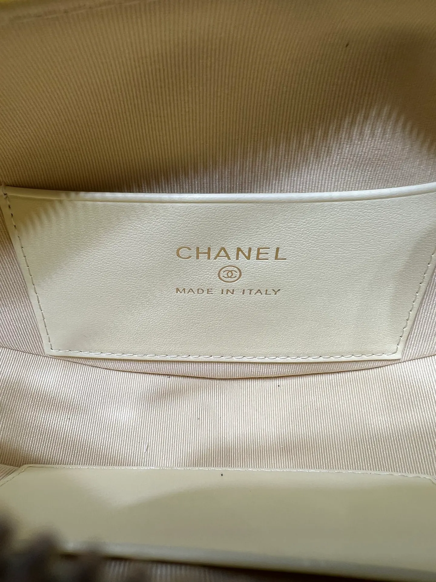 All categories Chanel Women's Bag 2 (Chanel) Chanel AY8680