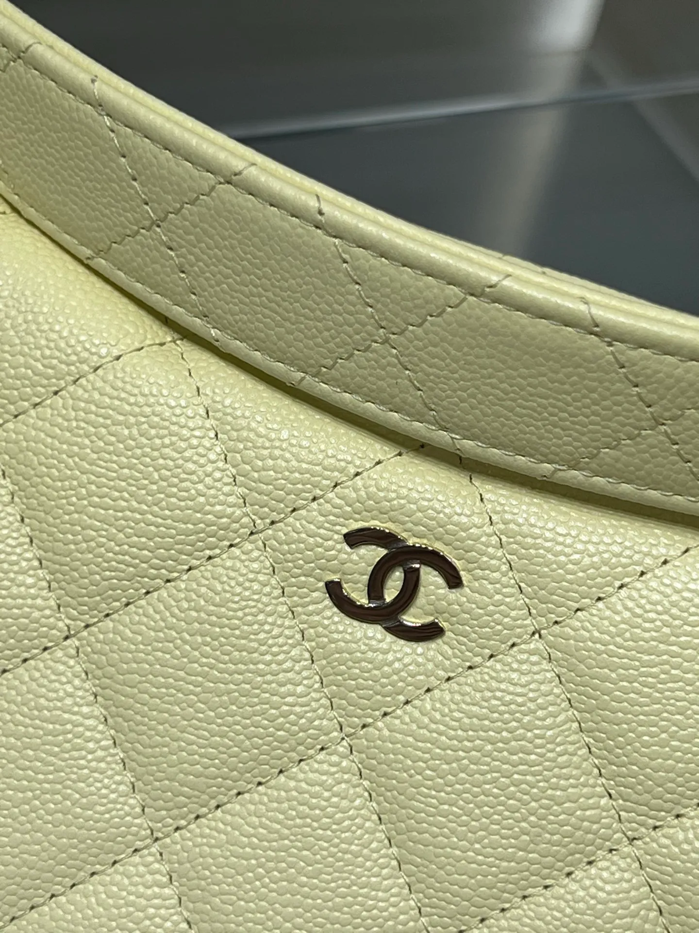 All categories Chanel Women's Bag 2 (Chanel) Chanel AY8680