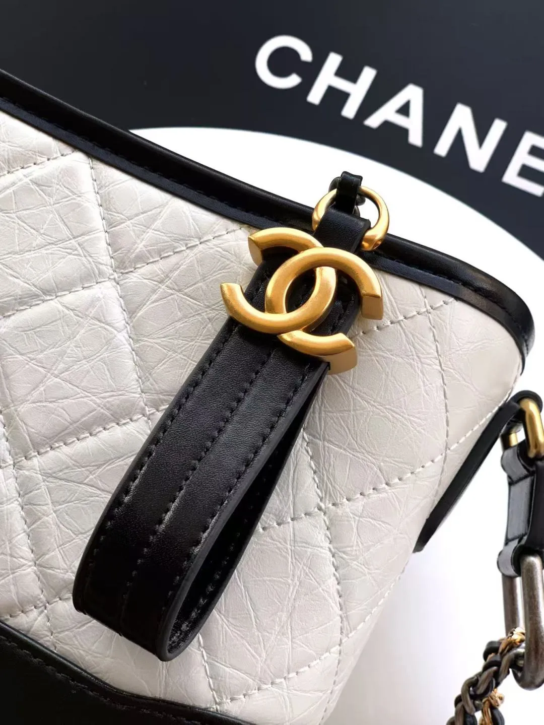 All Categories Chanel Women's Bags 2 (Chanel) Chanel Original Order 91810