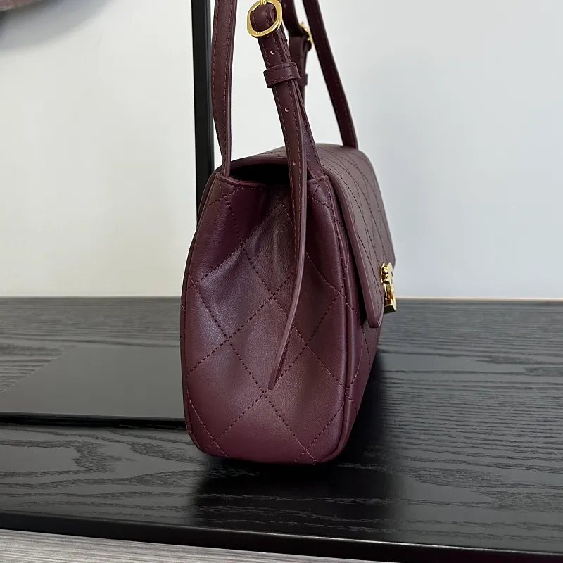 All categories Chanel Women's Bags (Chanel) Chanel Original 31541 fetal cowhide