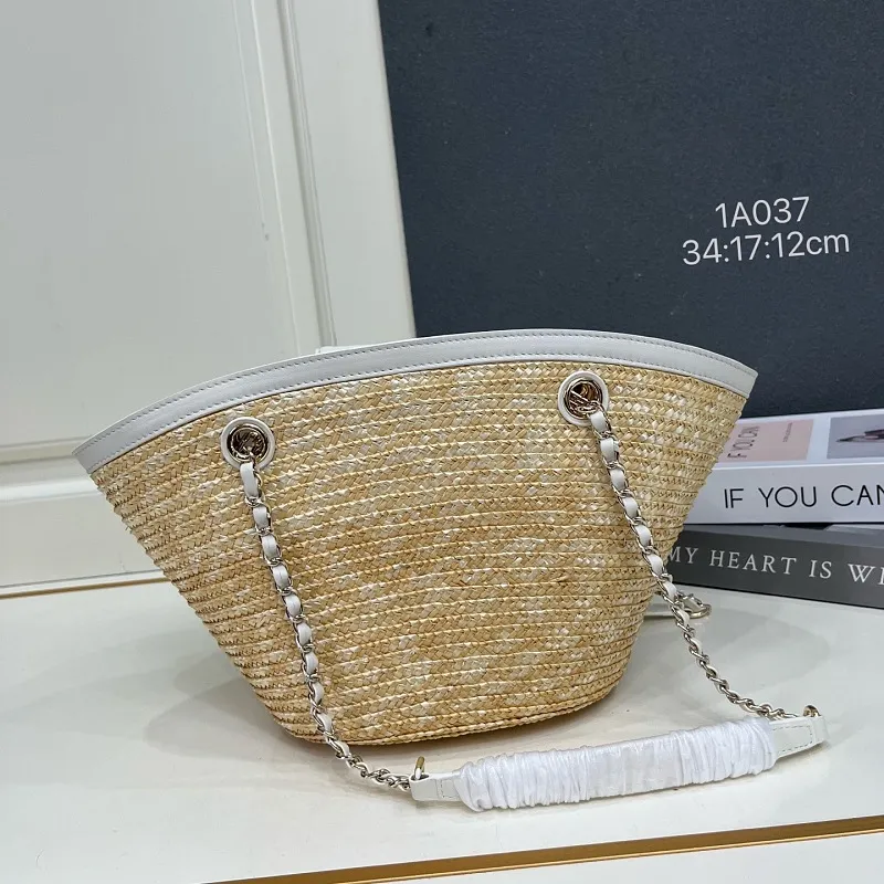 All categories Chanel Women's Bag 2 (Chanel) Chanel 1A037