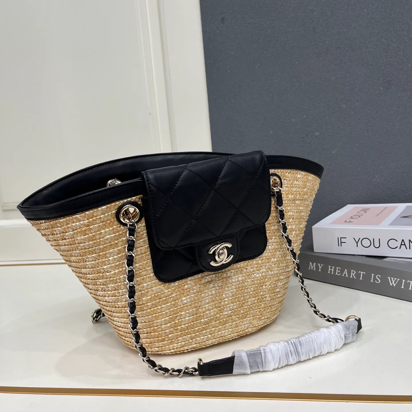 All categories Chanel Women's Bag 2 (Chanel) Chanel 1A037