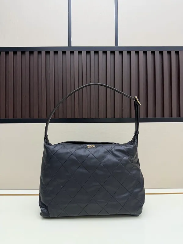 All Categories Chanel Women's Bags 2 (Chanel) Chanel 033