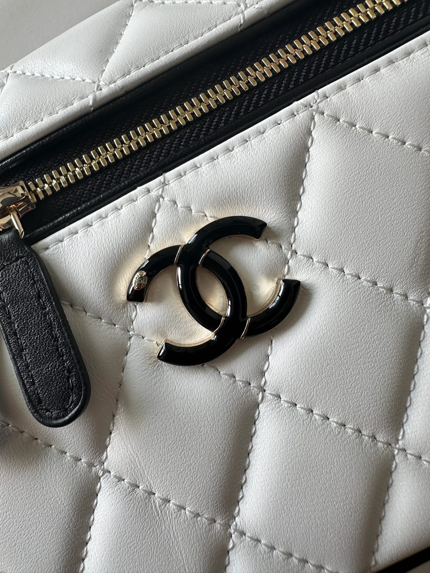 All Categories Chanel Women's Bags 2 (Chanel) Chanel Original Order AP5330