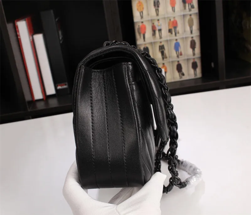 All Categories Chanel Women's Bags (Chanel) Chanel 1112 Sheepskin