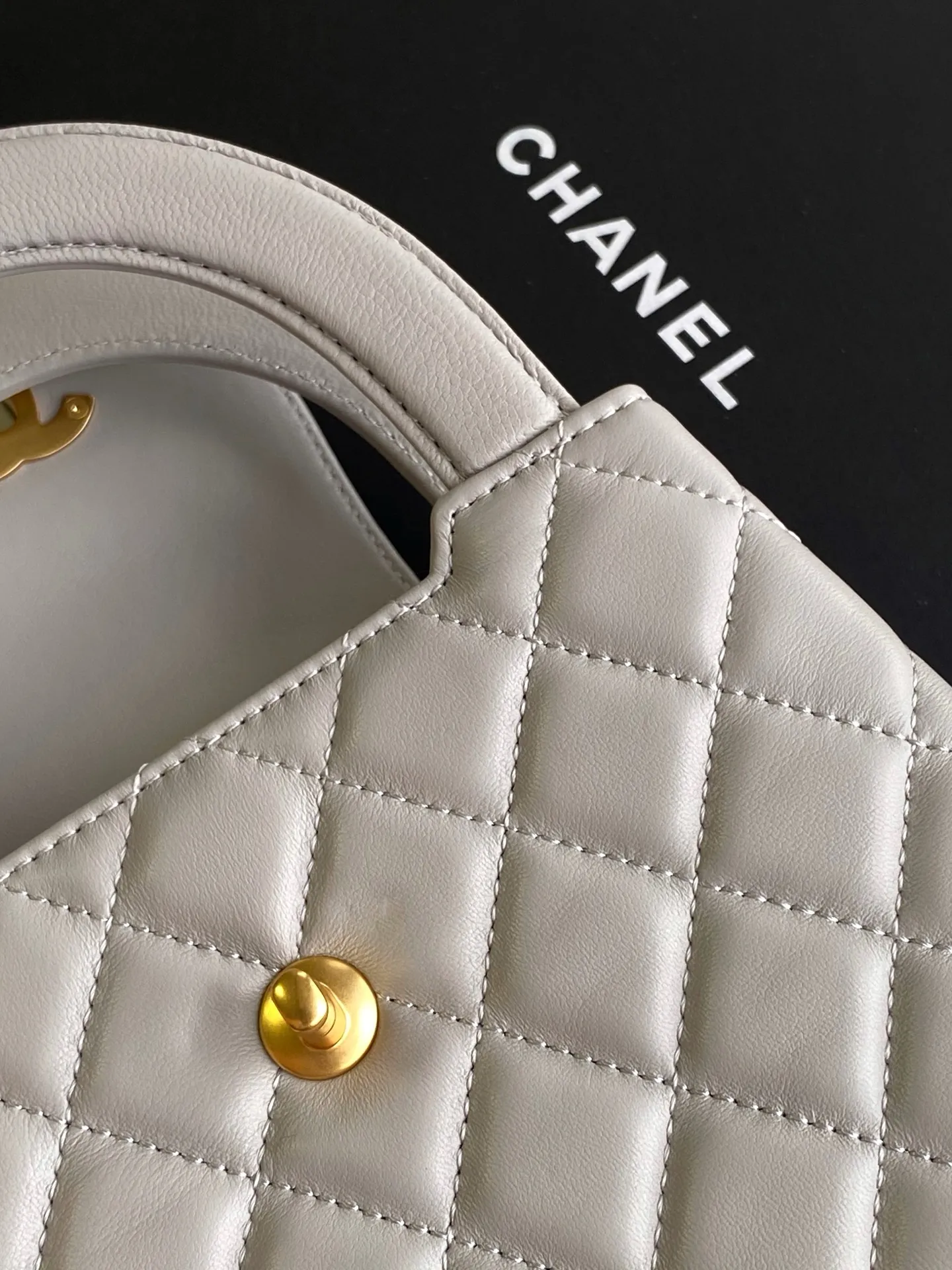 All Categories Chanel Women's Bags 2 (Chanel) Chanel Original Order AS4416