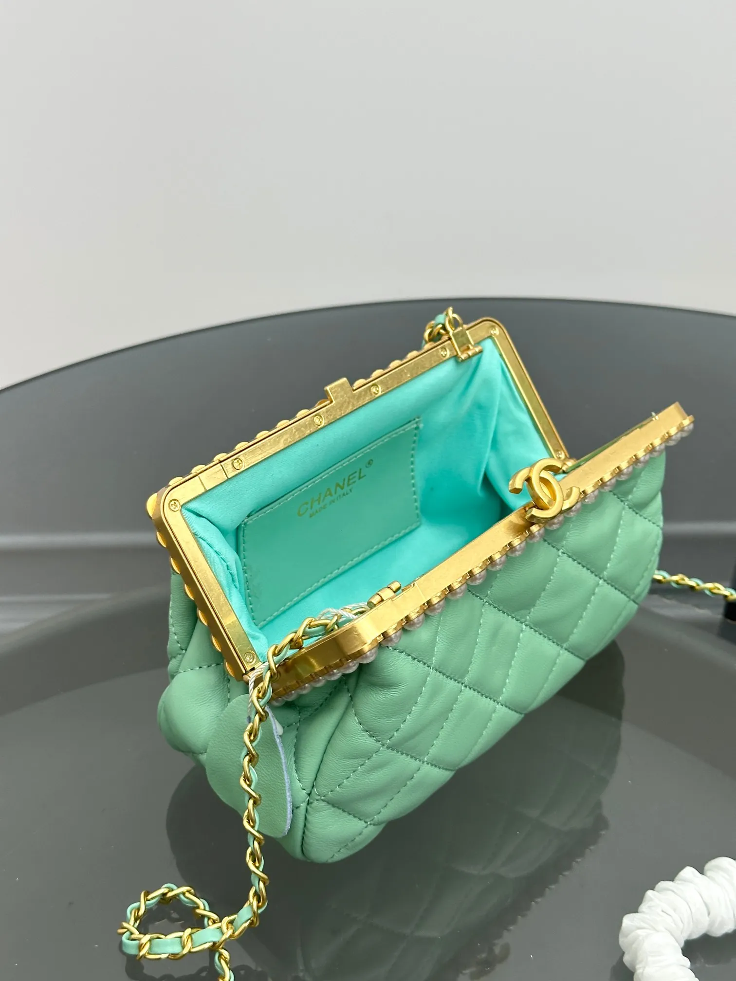 All Categories Chanel Women's Bags (Chanel) Chanel V118