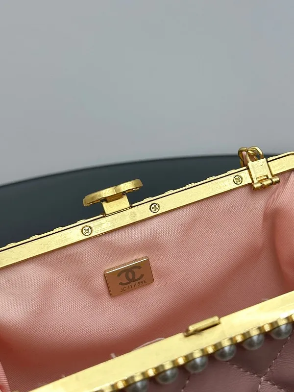 All Categories Chanel Women's Bags (Chanel) Chanel V118