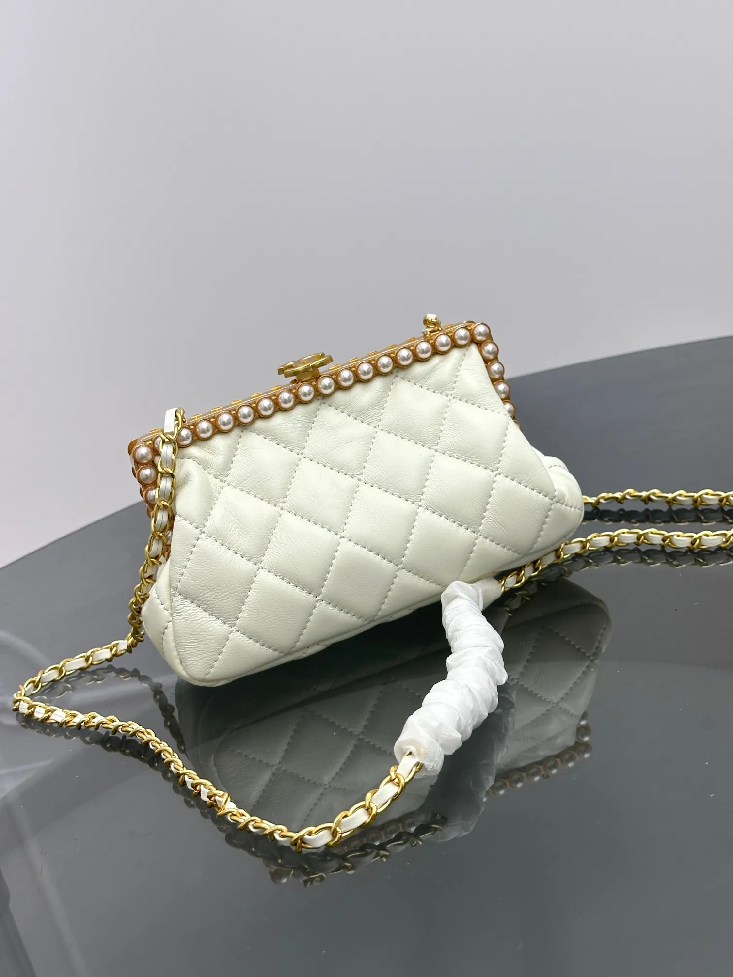 All Categories Chanel Women's Bags (Chanel) Chanel V118