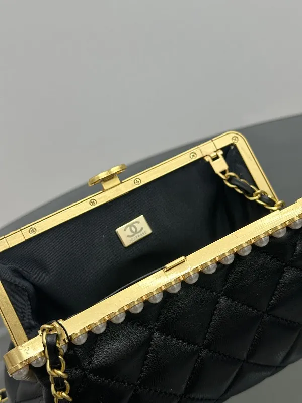 All Categories Chanel Women's Bags (Chanel) Chanel V118