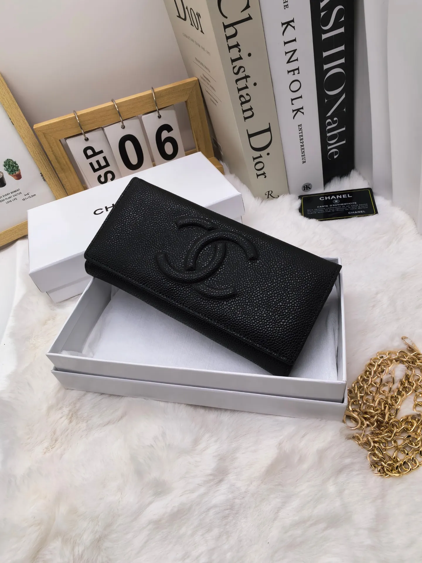 All Categories Official Website "Brand Women's Bags" Women's Bags 💙 Chanel CHANEL 25 Mini Bucket Bag 2026