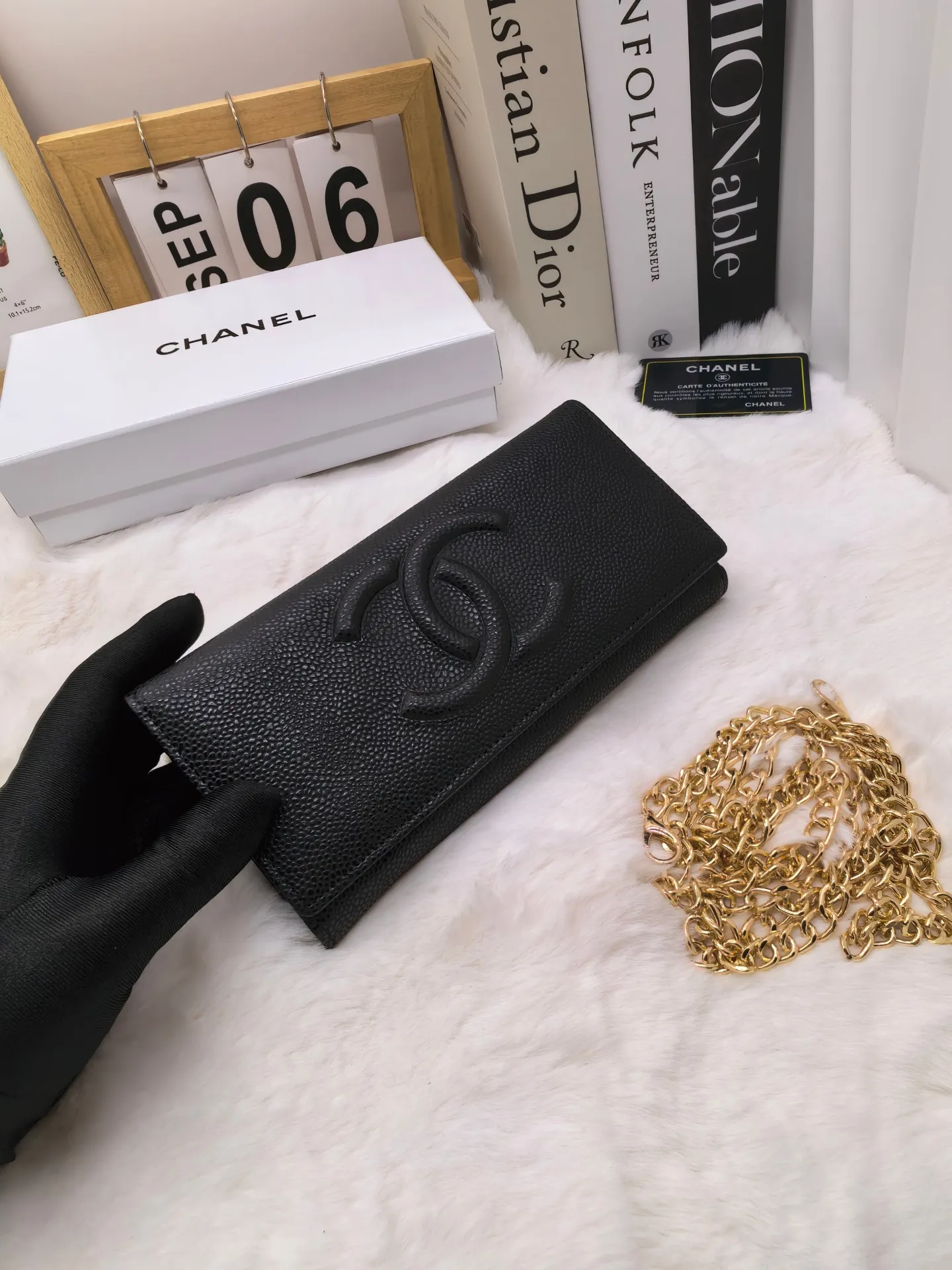 All Categories Official Website "Brand Women's Bags" Women's Bags 💙 Chanel CHANEL 25 Mini Bucket Bag 2026