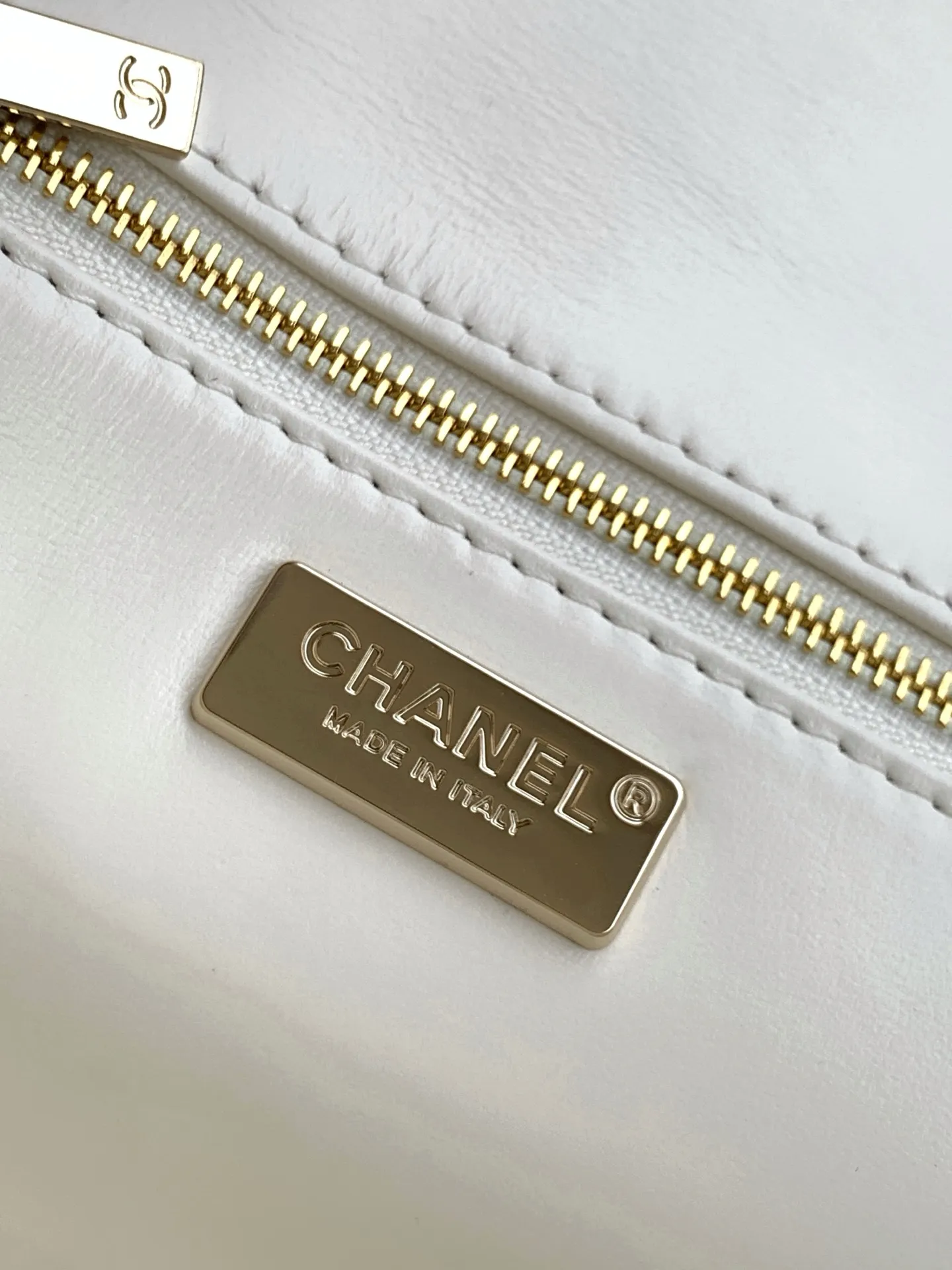 All Categories Chanel Women's Bags 2 (Chanel) Chanel Original Order AS4418