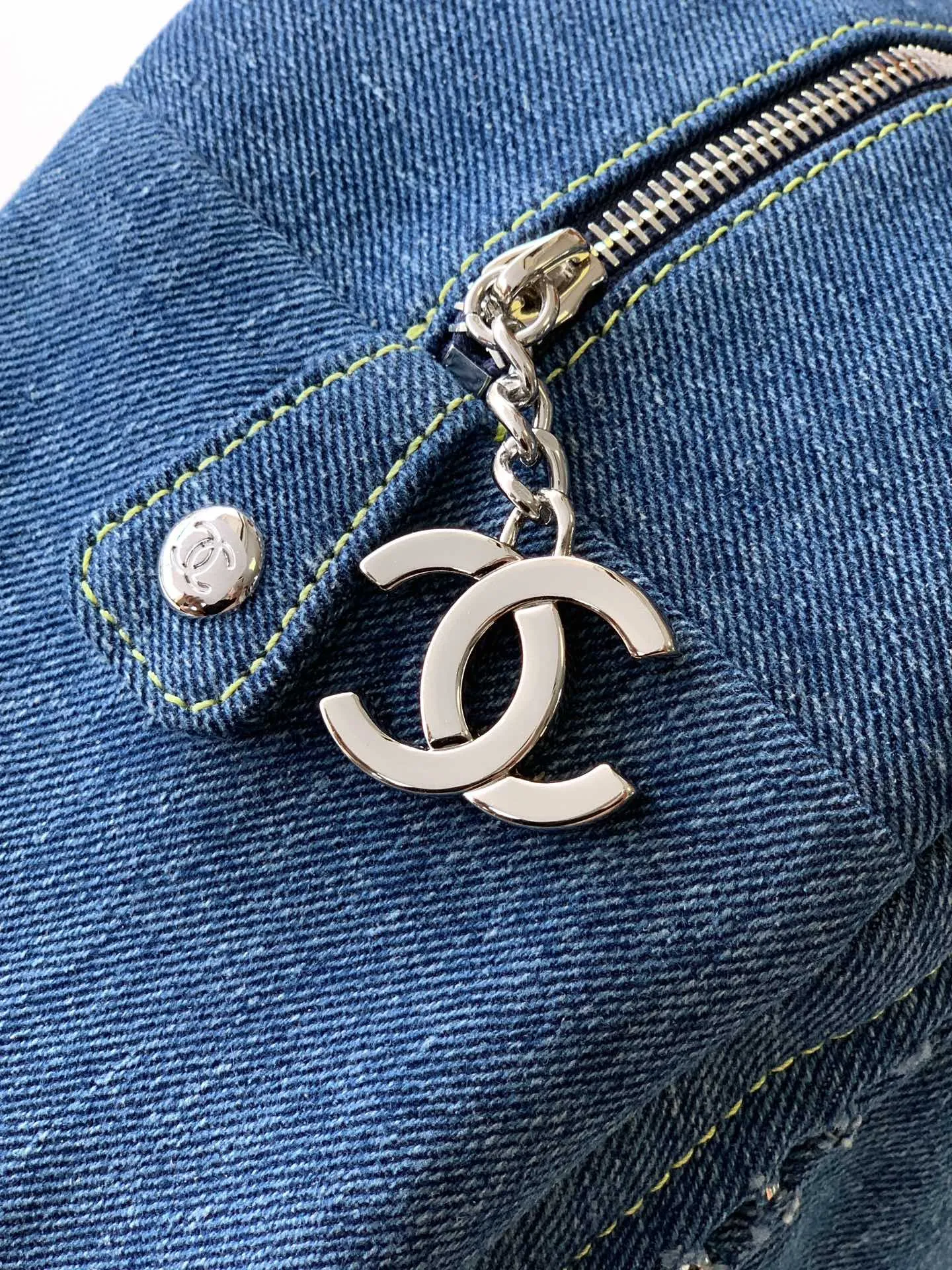 All Categories Chanel Women's Bags (Chanel) Chanel 3320