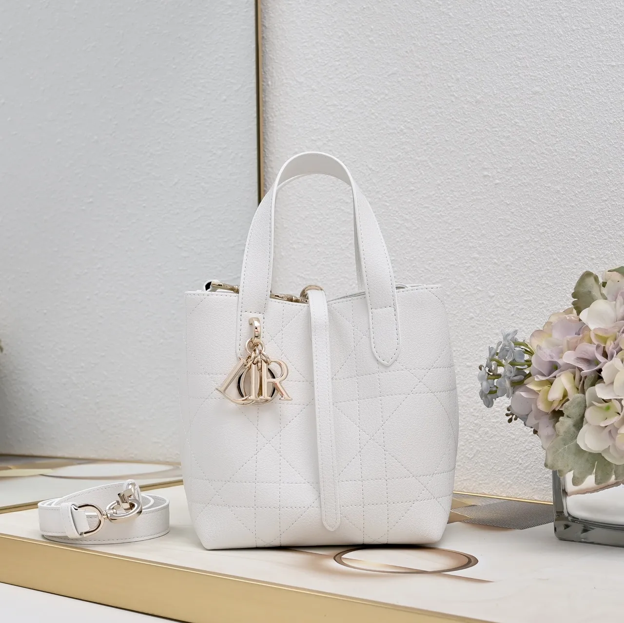 All Categories Chanel Women's Bags 2 (Chanel) Chanel 2835