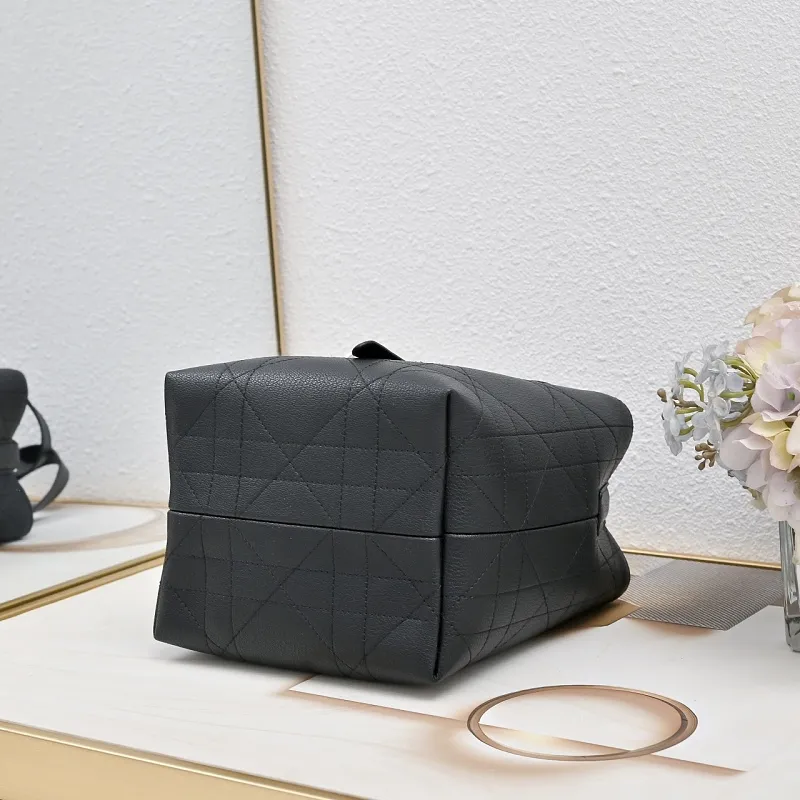 All Categories Chanel Women's Bags 2 (Chanel) Chanel 2835
