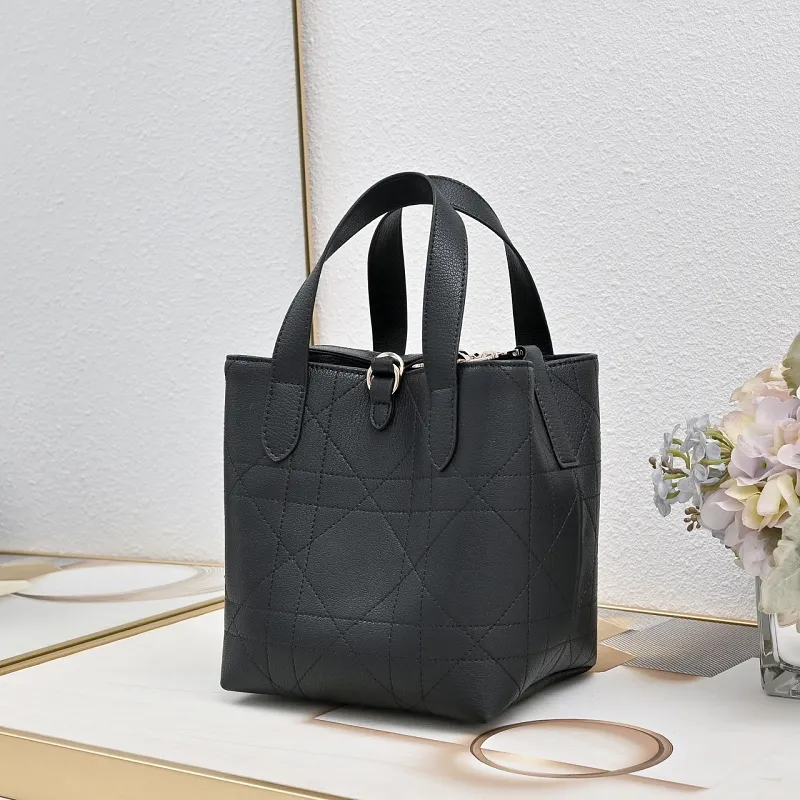 All Categories Chanel Women's Bags 2 (Chanel) Chanel 2835