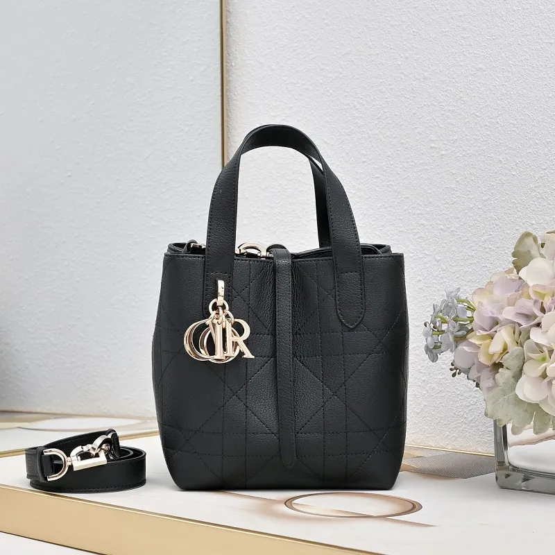 All Categories Chanel Women's Bags 2 (Chanel) Chanel 2835