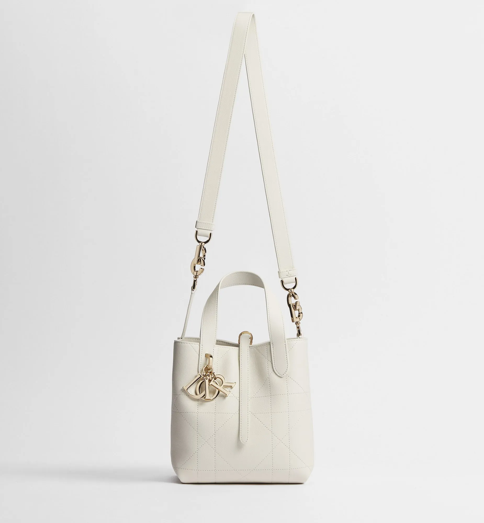 All Categories Chanel Women's Bags 2 (Chanel) Chanel 2835