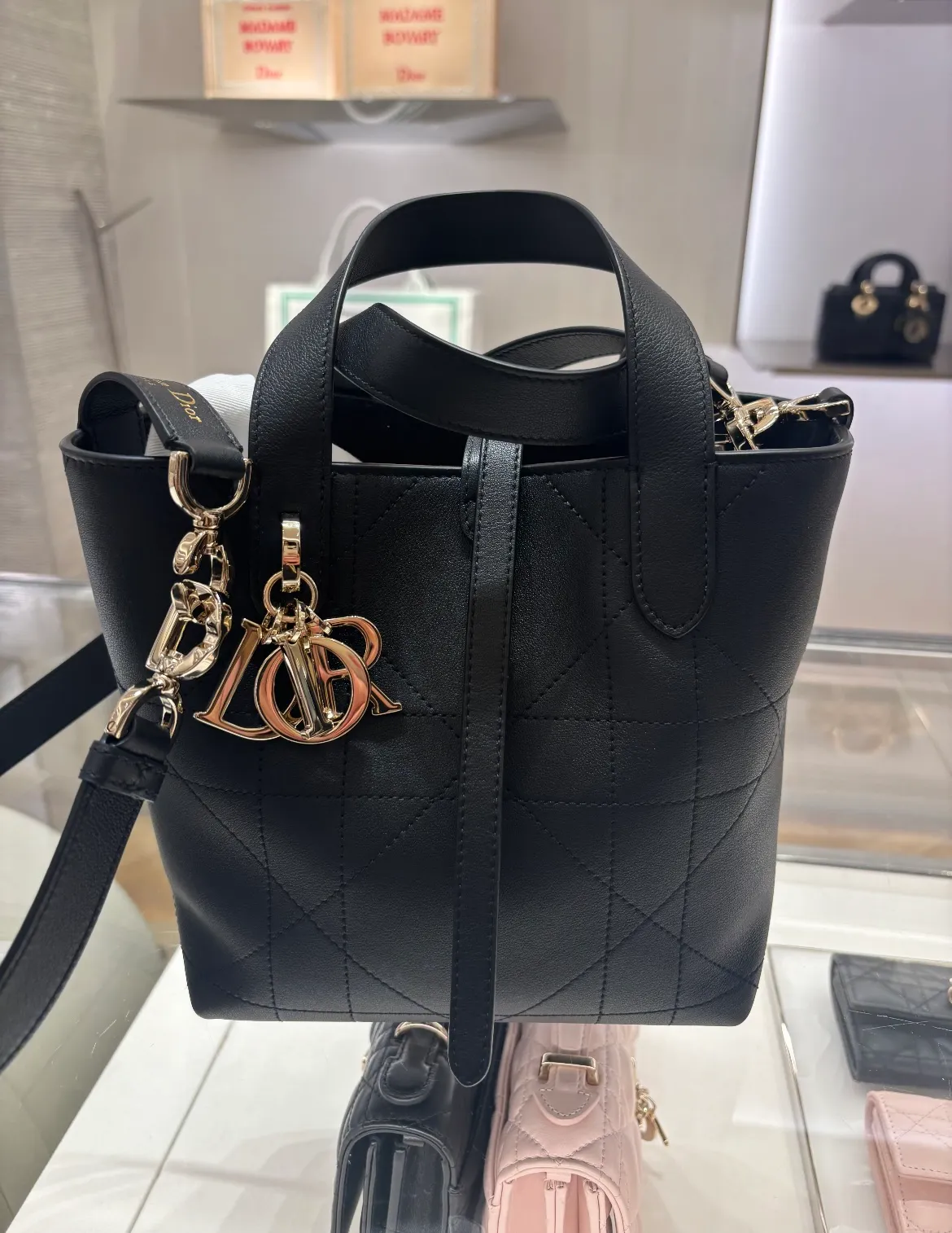 All Categories Chanel Women's Bags 2 (Chanel) Chanel 2835