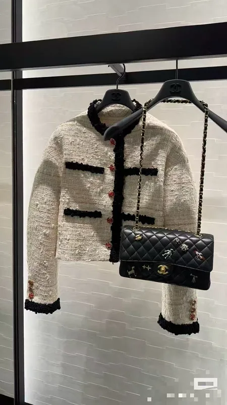 All Categories Chanel Women's Bags (Chanel) Chanel AS1112