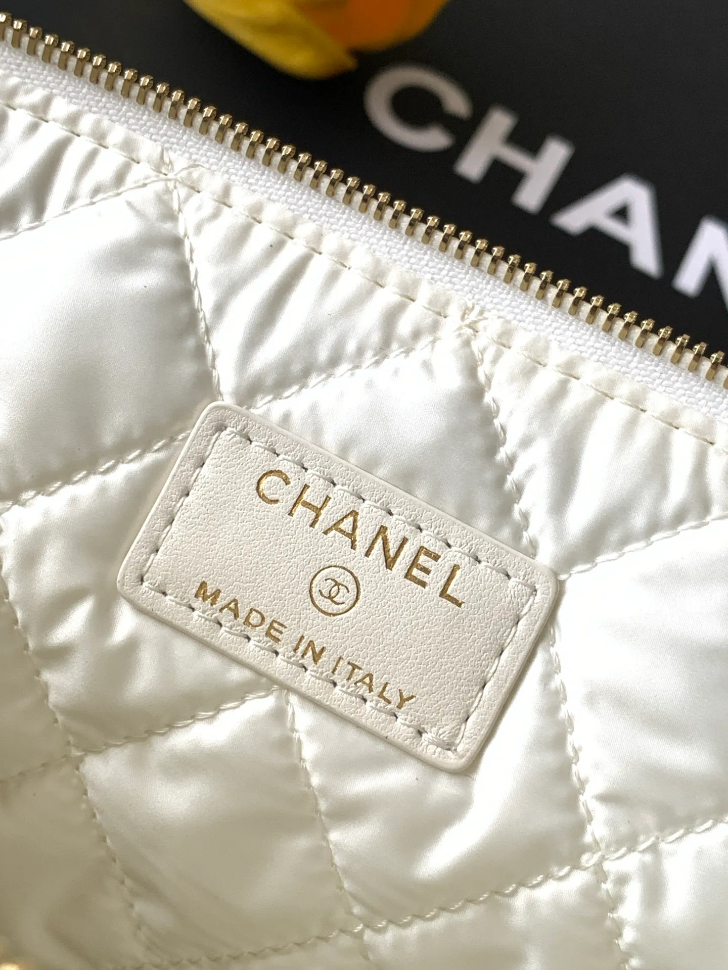All Categories Chanel Women's Bag 2 (Chanel) Chanel Original Order AS4989