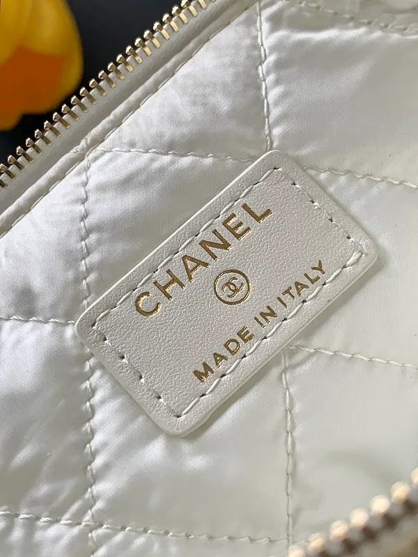 All Categories Chanel Women's Bag 2 (Chanel) Chanel Original Order AS4989