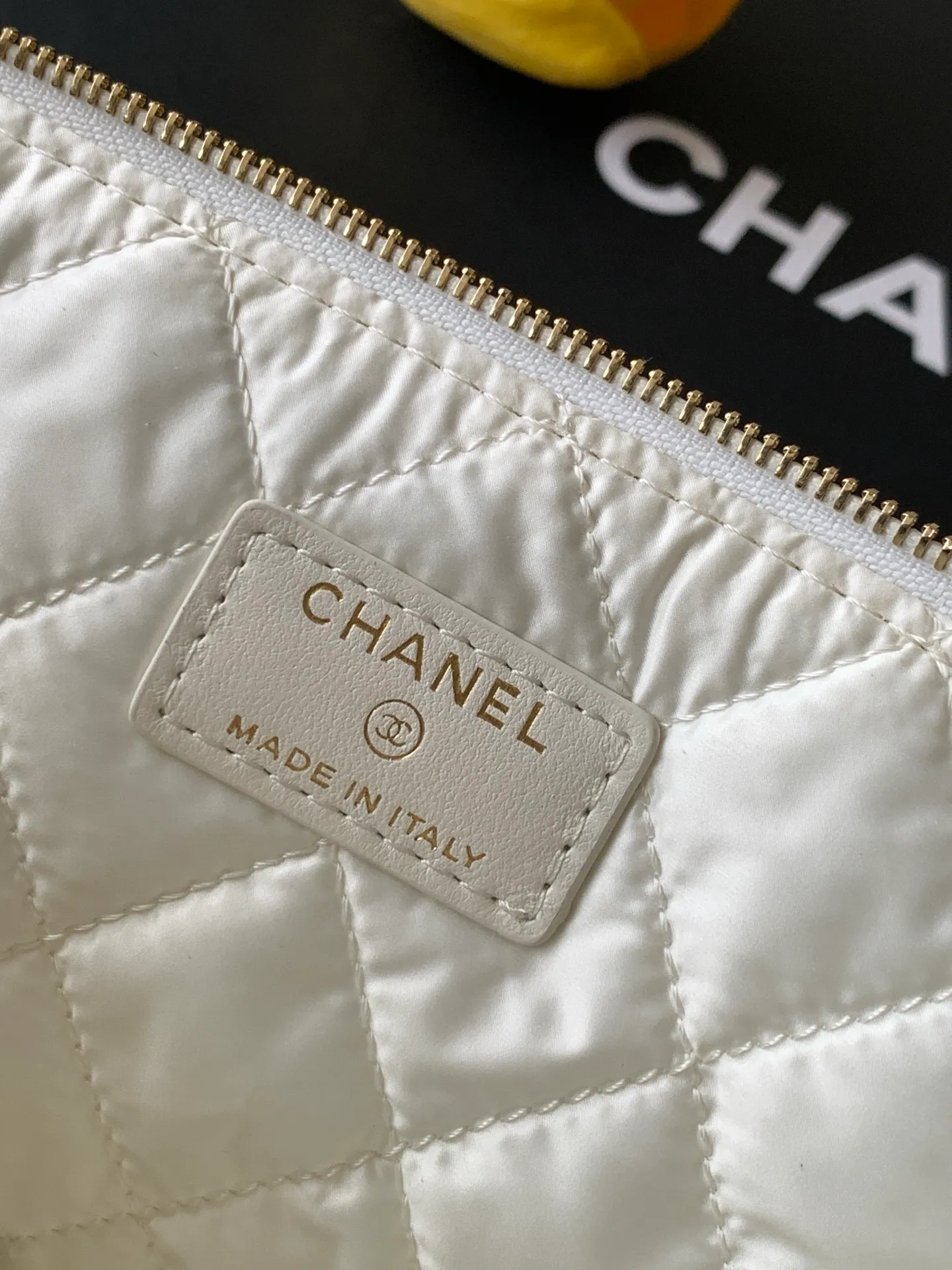 All Categories Chanel Women's Bag 2 (Chanel) Chanel Original Order AS4989