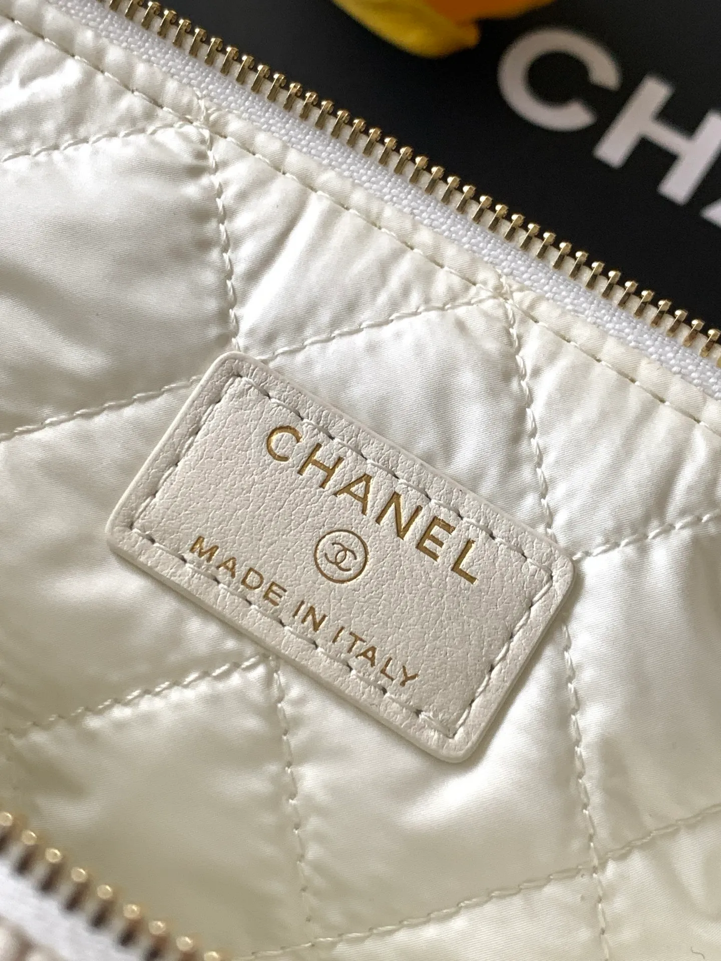 All Categories Chanel Women's Bag 2 (Chanel) Chanel Original Order AS4989