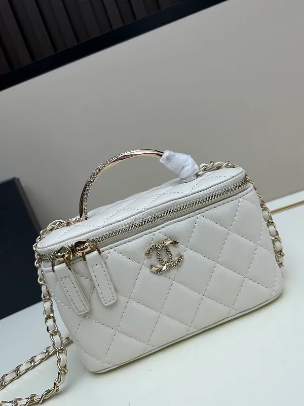 All Categories Chanel Women's Bags 2 (Chanel) Chanel 33823