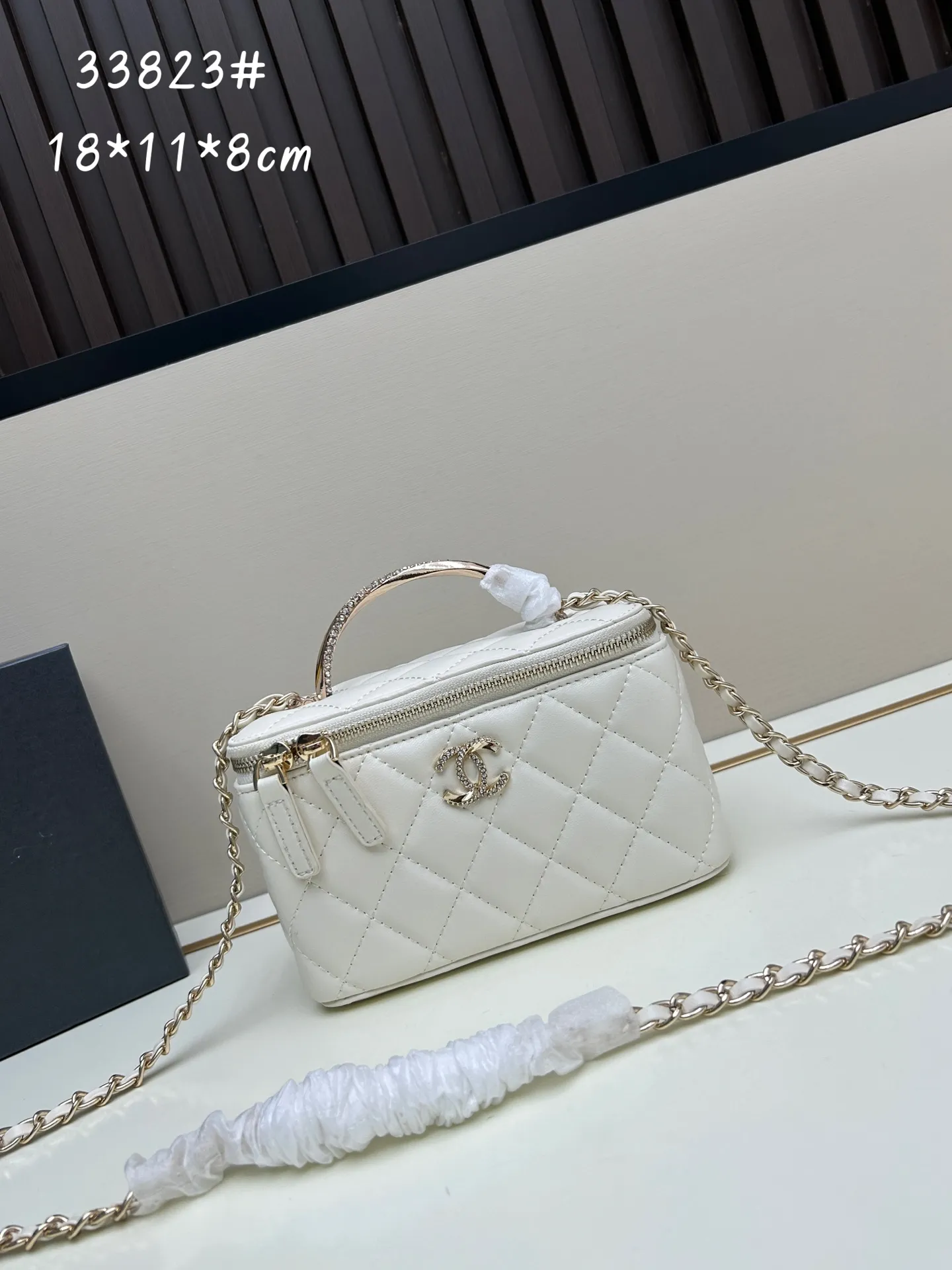 All Categories Chanel Women's Bags 2 (Chanel) Chanel 33823