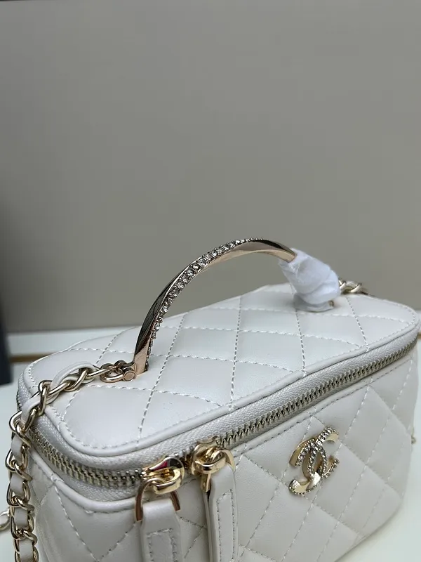 All Categories Chanel Women's Bags 2 (Chanel) Chanel 33823