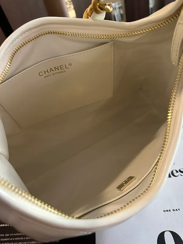 All Categories Chanel Women's Bags (Chanel) Chanel 9022