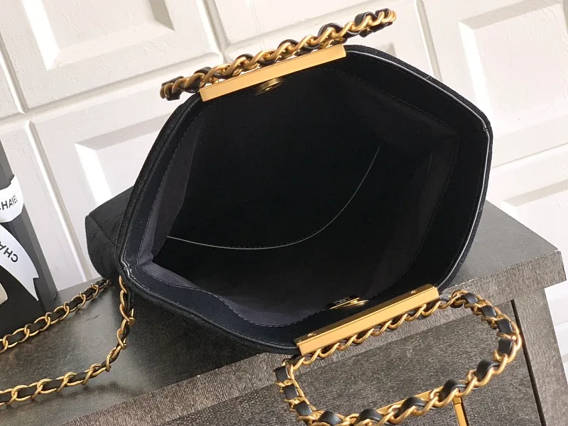 All Categories Chanel Women's Bags (Chanel) Chanel 3322