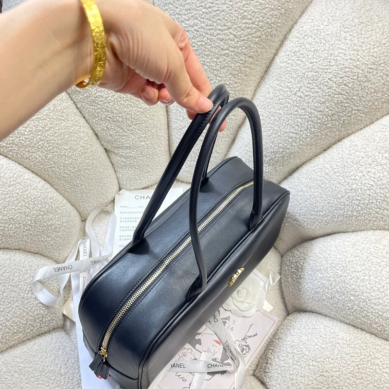 All Categories Chanel Women's Bag 2 (Chanel) Chanel Original Order AS6211