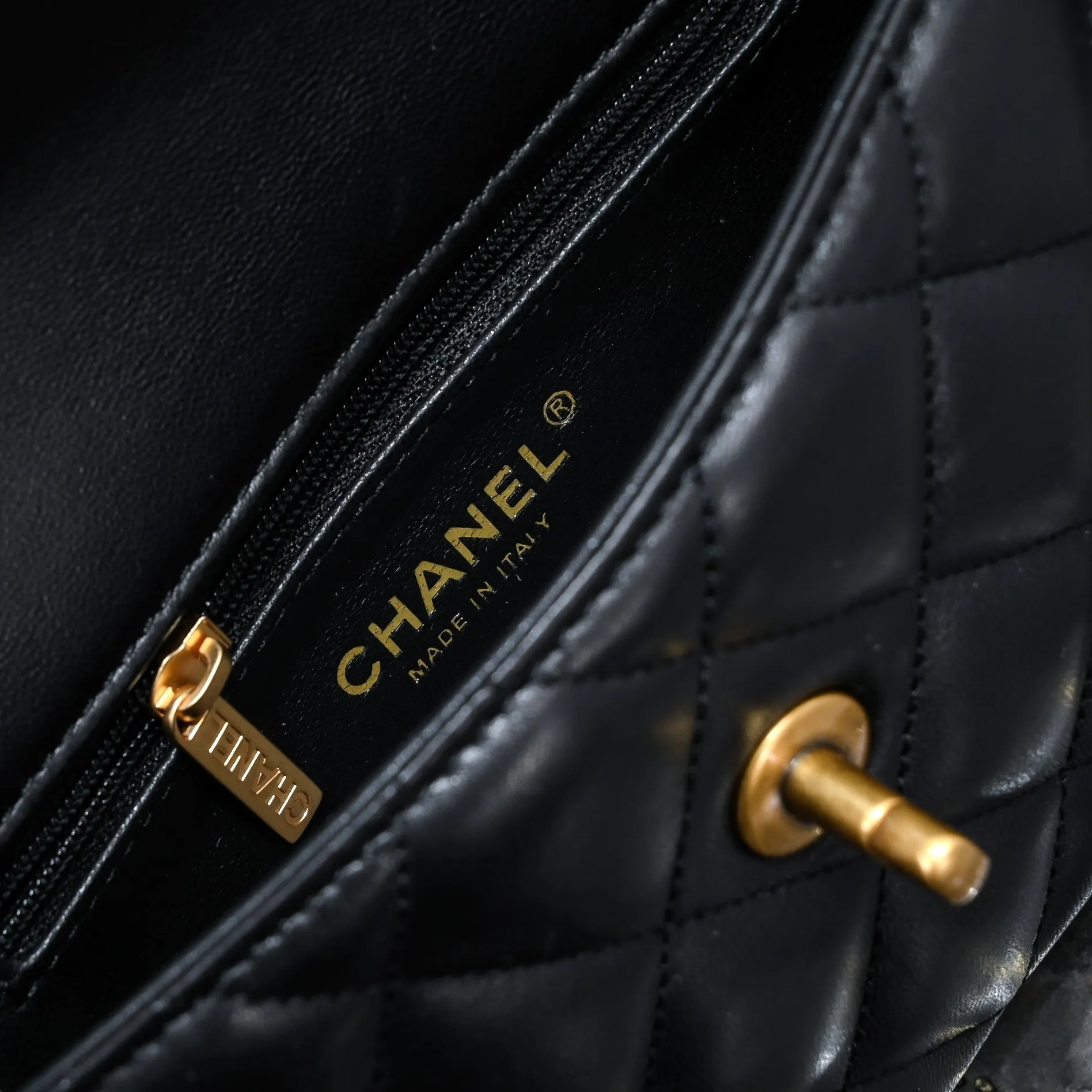 All Categories Official Website "Brand Women's Bags" Women's Bags 💙 Chanel 2025 New CHANEL Crossbody Bag