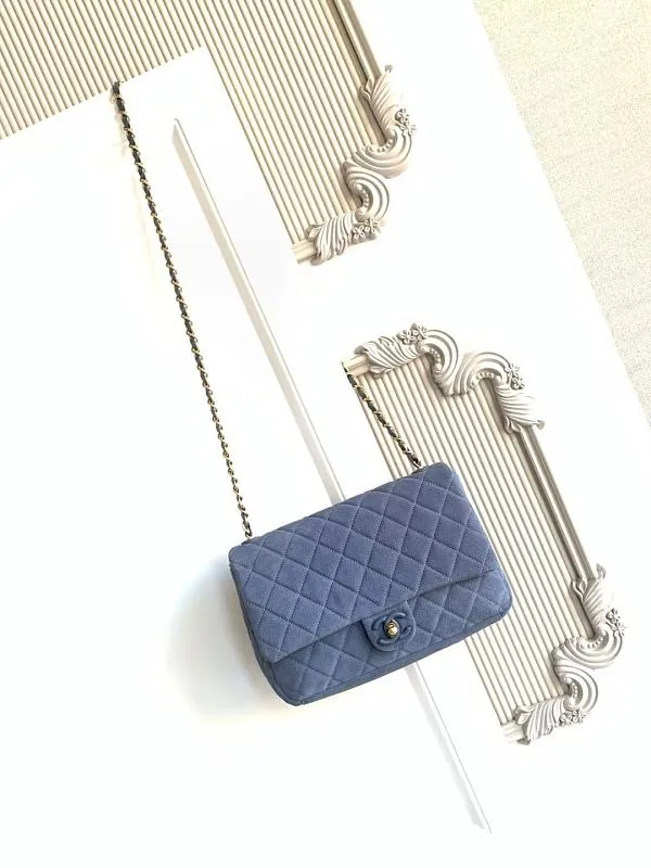 All Categories Chanel Women's Bag 2 (Chanel) Chanel Original AS5991 Medium Size