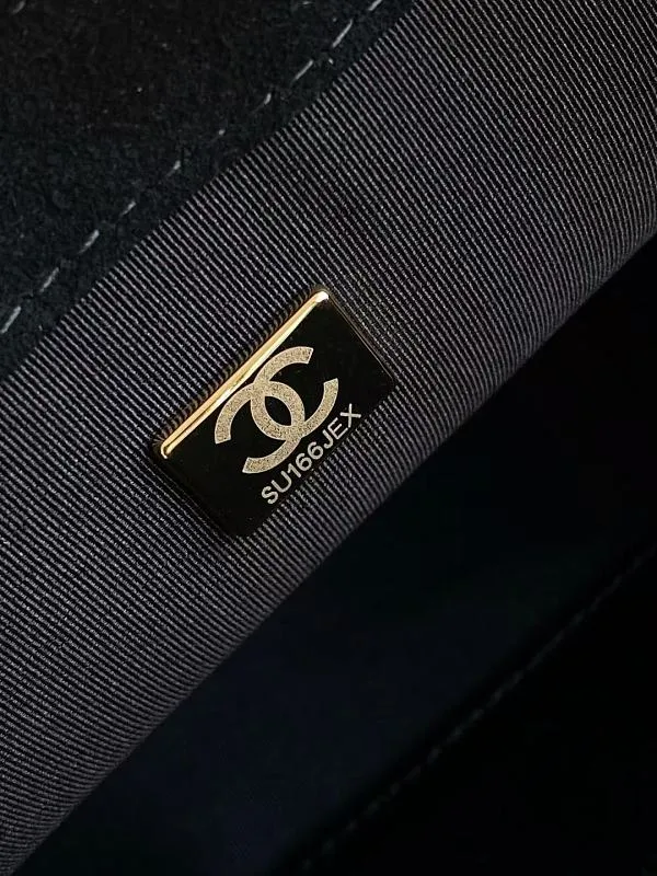 All Categories Chanel Women's Bag 2 (Chanel) Chanel Original AS5991 Medium Size
