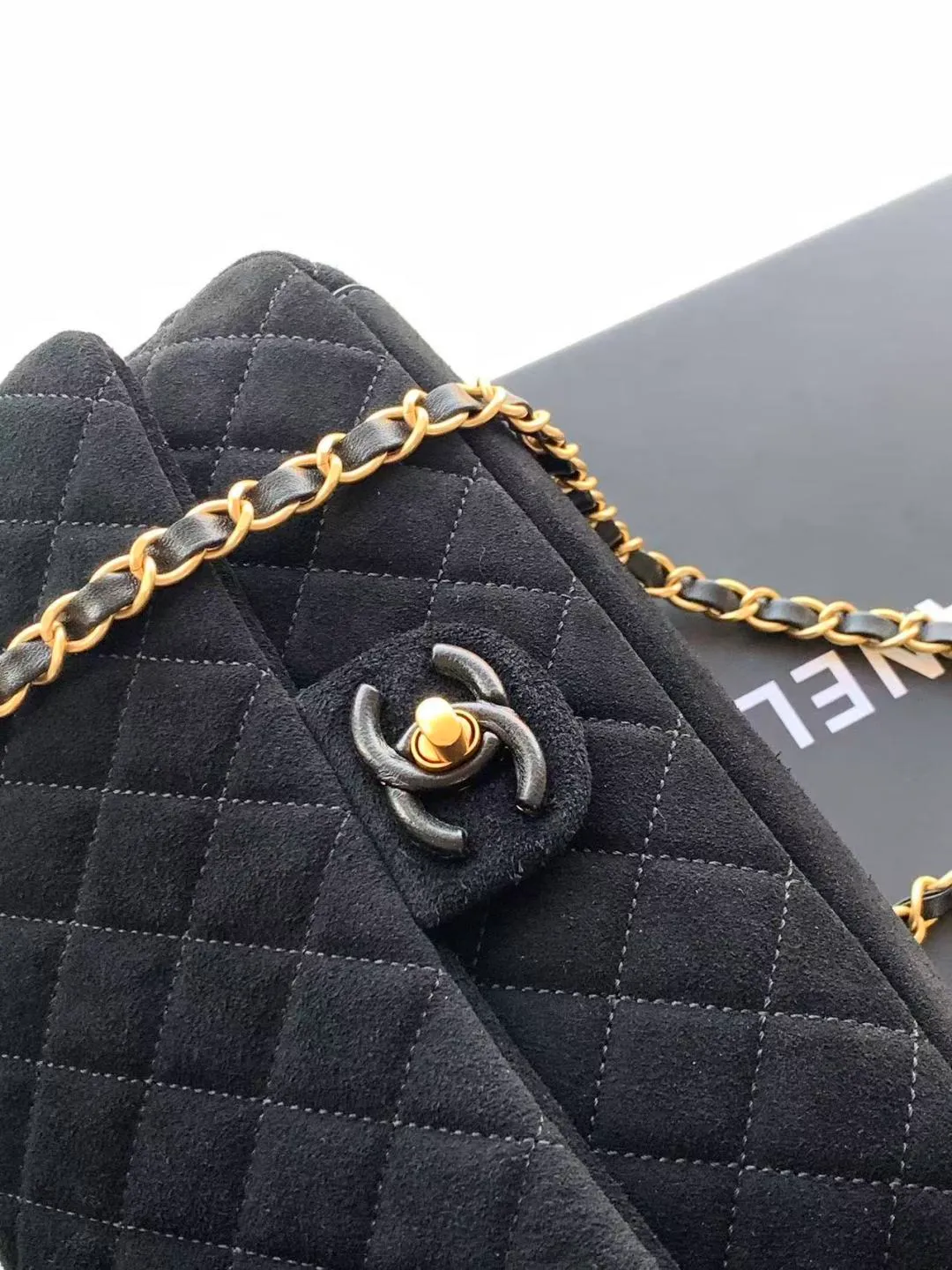 All Categories Chanel Women's Bag 2 (Chanel) Chanel Original AS5991 Medium Size
