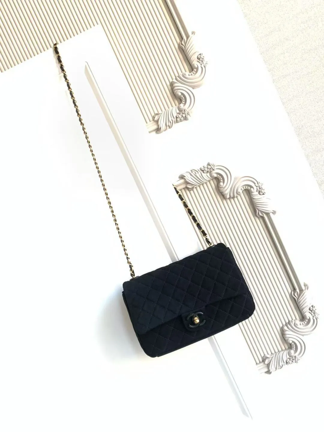 All Categories Chanel Women's Bag 2 (Chanel) Chanel Original AS5991 Medium Size