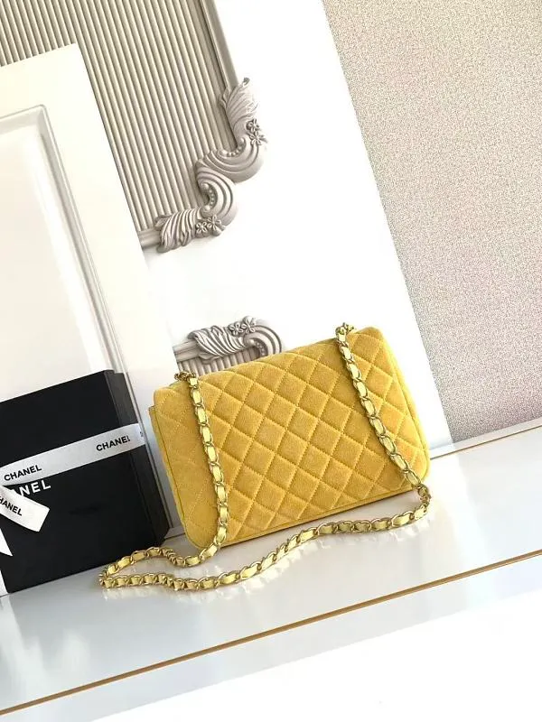 All Categories Chanel Women's Bag 2 (Chanel) Chanel Original AS5991 Medium Size