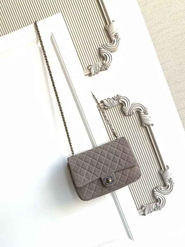 All Categories Chanel Women's Bag 2 (Chanel) Chanel Original AS5991 Medium Size