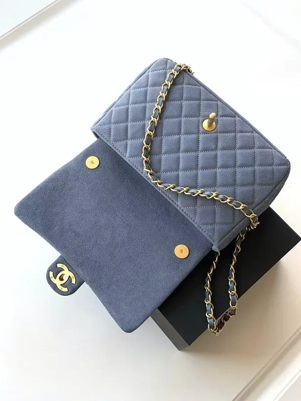 All Categories Chanel Women's Bag 2 (Chanel) Chanel Original AS5991 Medium Size