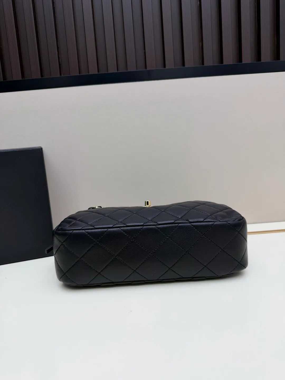 All Categories Chanel Women's Bags (Chanel) Chanel LL19181