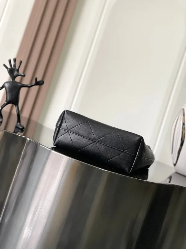 All Categories Chanel Women's Bags (Chanel) Chanel 5403