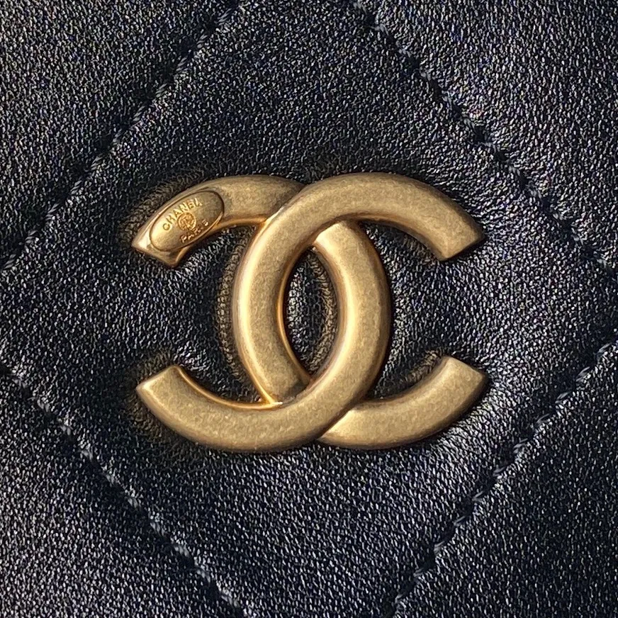 All Categories Chanel Women's Bag 2 (Chanel) Chanel Original Order AS5978